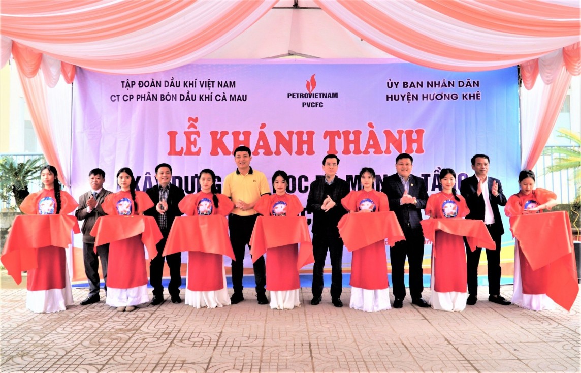 Lễ Khánh thành bàn giao nhà học bộ môn Trường THCS Hà Linh