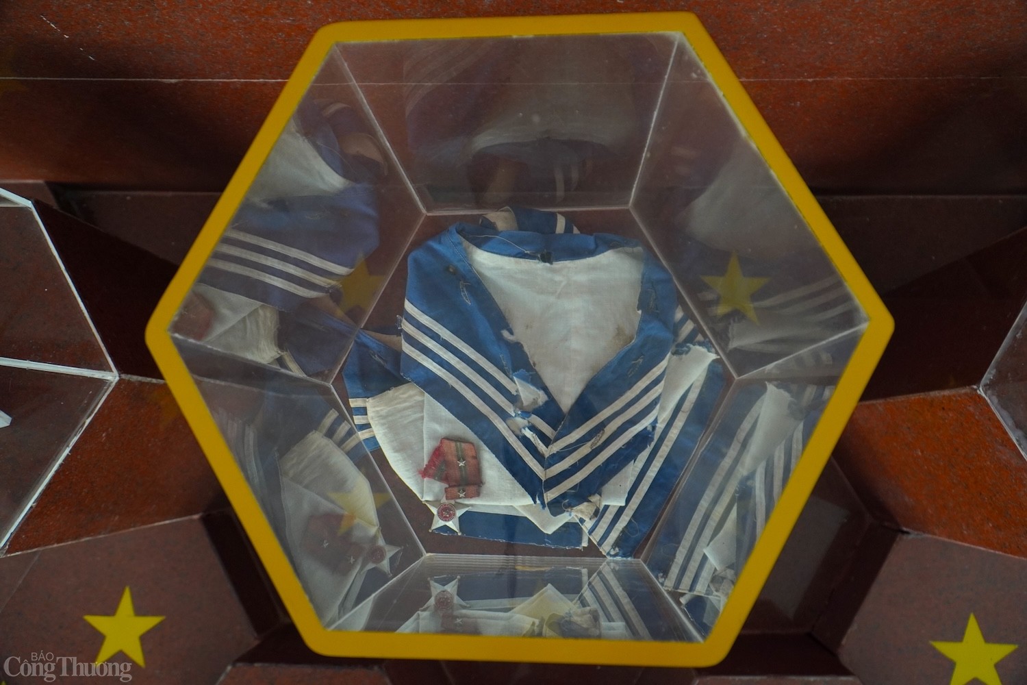 Nơi lưu giữ những hình ảnh, kỷ vật của 64 chiến sĩ Gạc Ma Nơi lưu giữ những hình ảnh, kỷ vật của 64 chiến sĩ Gạc Ma