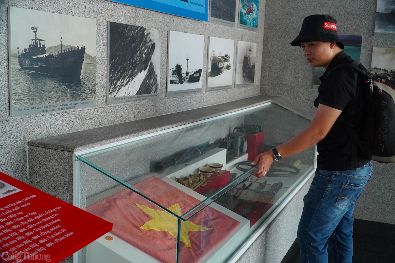 Nơi lưu giữ những hình ảnh, kỷ vật của 64 chiến sĩ Gạc Ma Nơi lưu giữ những hình ảnh, kỷ vật của 64 chiến sĩ Gạc Ma