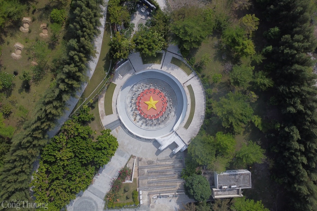 Nơi lưu giữ những hình ảnh, kỷ vật của 64 chiến sĩ Gạc Ma Nơi lưu giữ những hình ảnh, kỷ vật của 64 chiến sĩ Gạc Ma