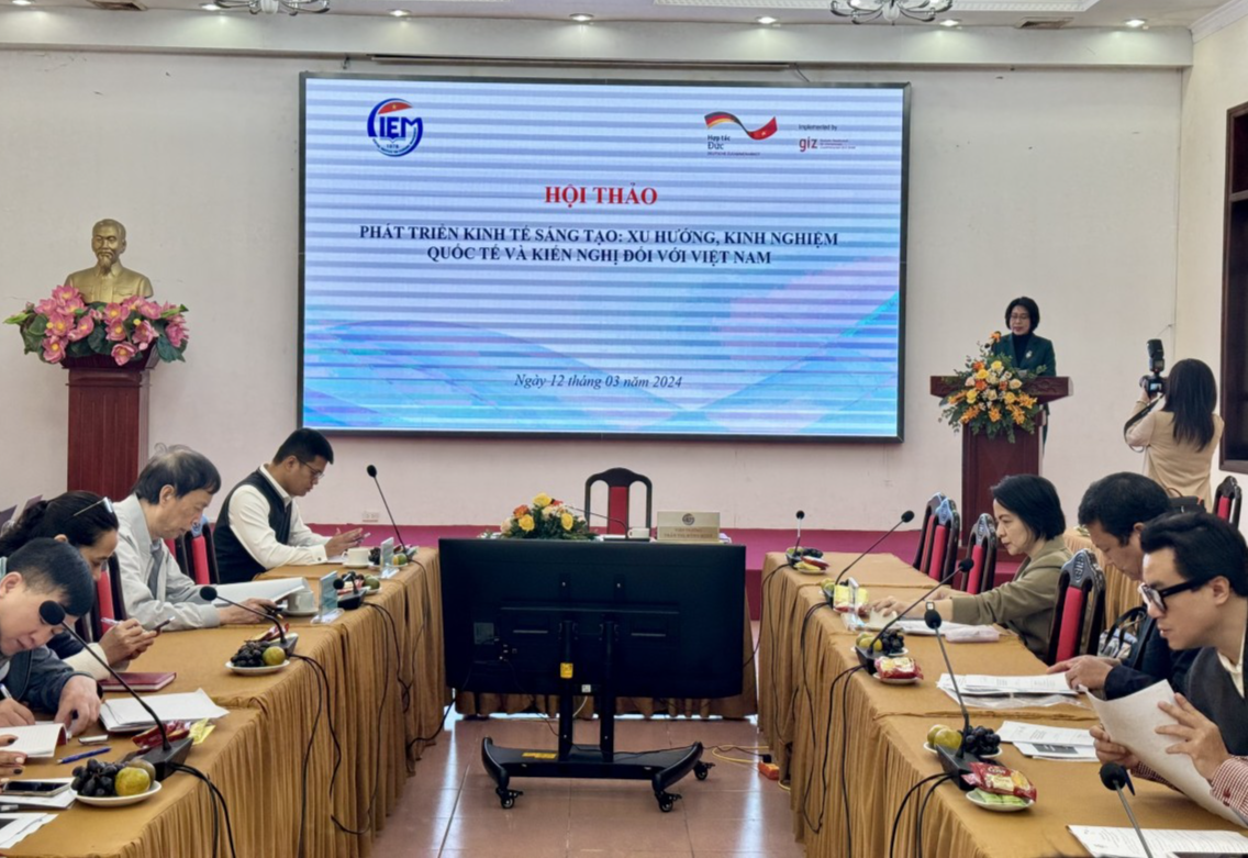 Việt Nam: Top 10 nền kinh tế đang phát triển trên thế giới xuất khẩu hàng hoá sáng tạo hàng đầu Việt Nam: Top 10 nền kinh tế đang phát triển trên thế giới xuất khẩu hàng hoá sáng tạo hàng đầu