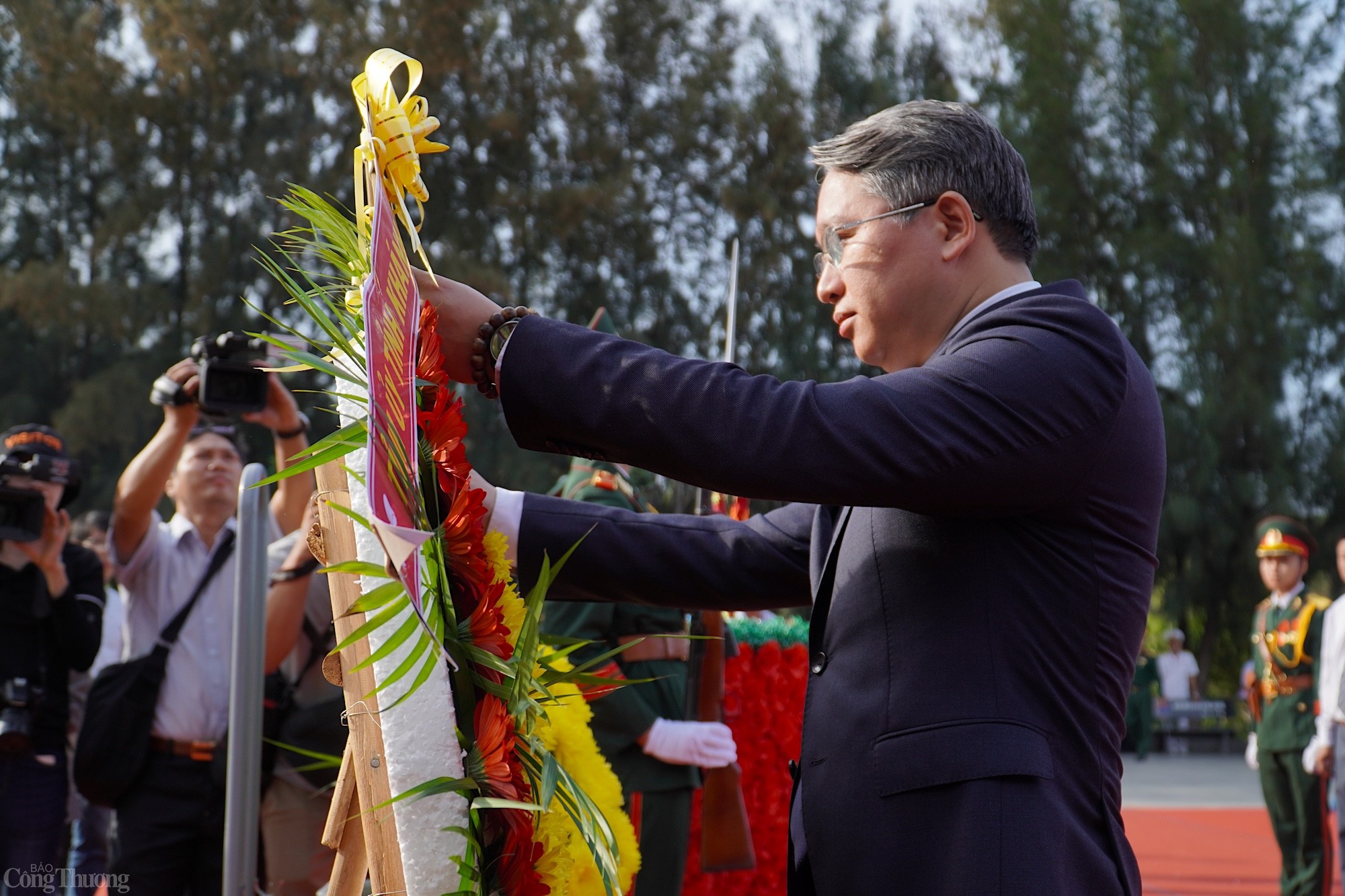 Lễ tưởng niệm 36 năm sự kiện Gạc Ma Lễ tưởng niệm 36 năm sự kiện Gạc Ma