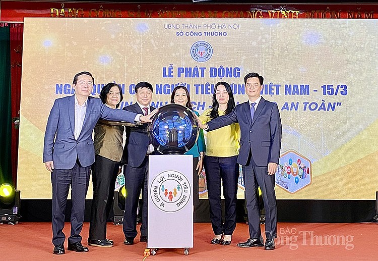 Lễ phát động hưởng ứng “Ngày Quyền của người tiêu dùng Việt Nam” năm 2024 trên địa bàn TP. Hà Nội Lễ phát động hưởng ứng “Ngày Quyền của người tiêu dùng Việt Nam” năm 2024 trên địa bàn TP. Hà Nội