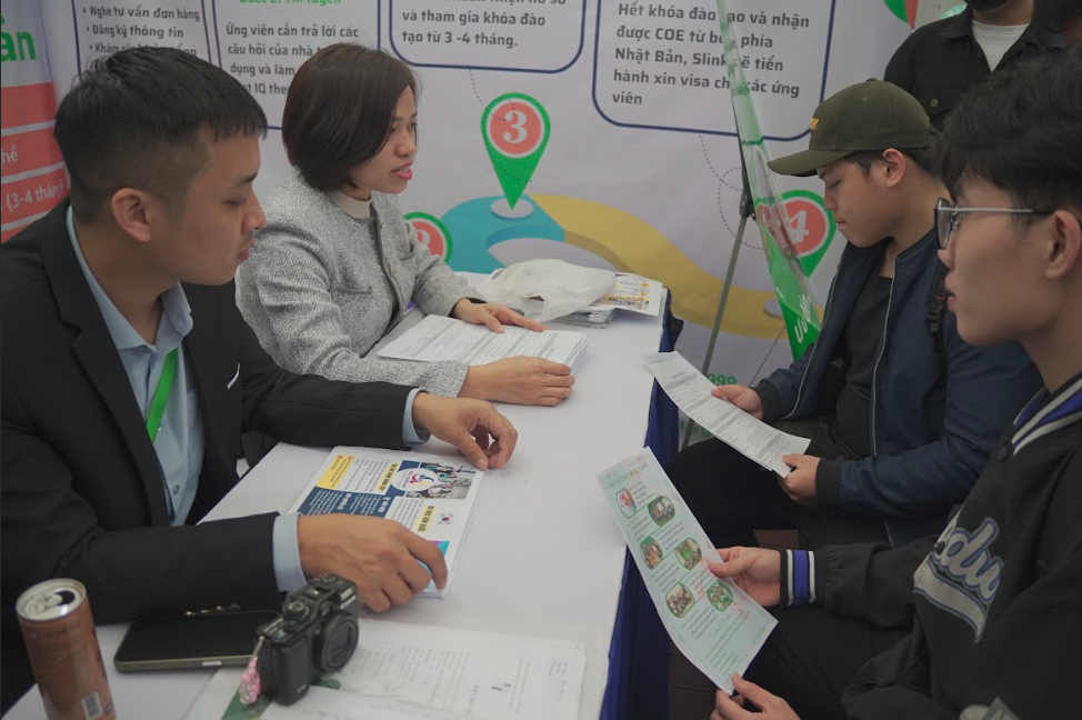 Doanh nghiệp Nhật đến trường đại học 'săn' kỹ sư Doanh nghiệp Nhật đến trường đại học 'săn' kỹ sư