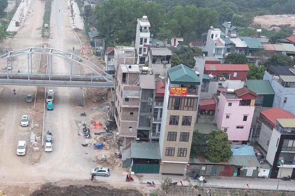 Cận cảnh những tuyến đường ‘đắp chiếu’ nhiều năm sắp về đích ở Thủ đô