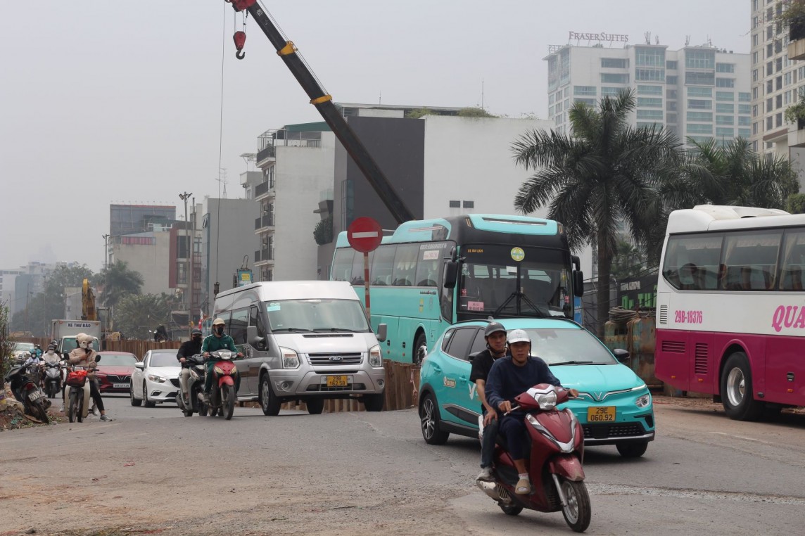 Cận cảnh những tuyến đường ‘đắp chiếu’ nhiều năm sắp về đích ở Thủ đô