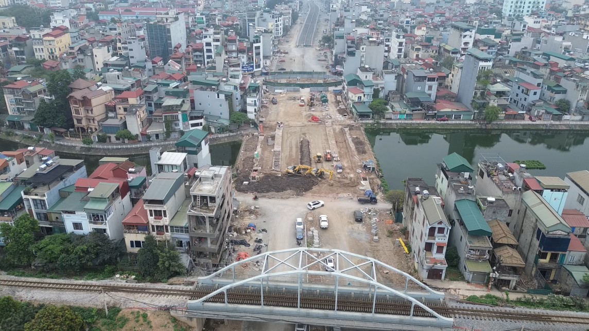 Cận cảnh những tuyến đường ‘đắp chiếu’ nhiều năm sắp về đích ở Thủ đô