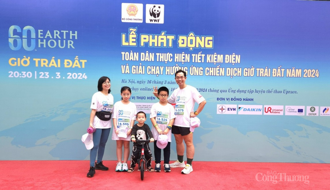 Chạy hưởng ứng Giờ Trái đất năm 2024 cùng chung tay “Tiết kiệm điện” Chạy hưởng ứng Giờ Trái đất năm 2024 cùng chung tay “Tiết kiệm điện”