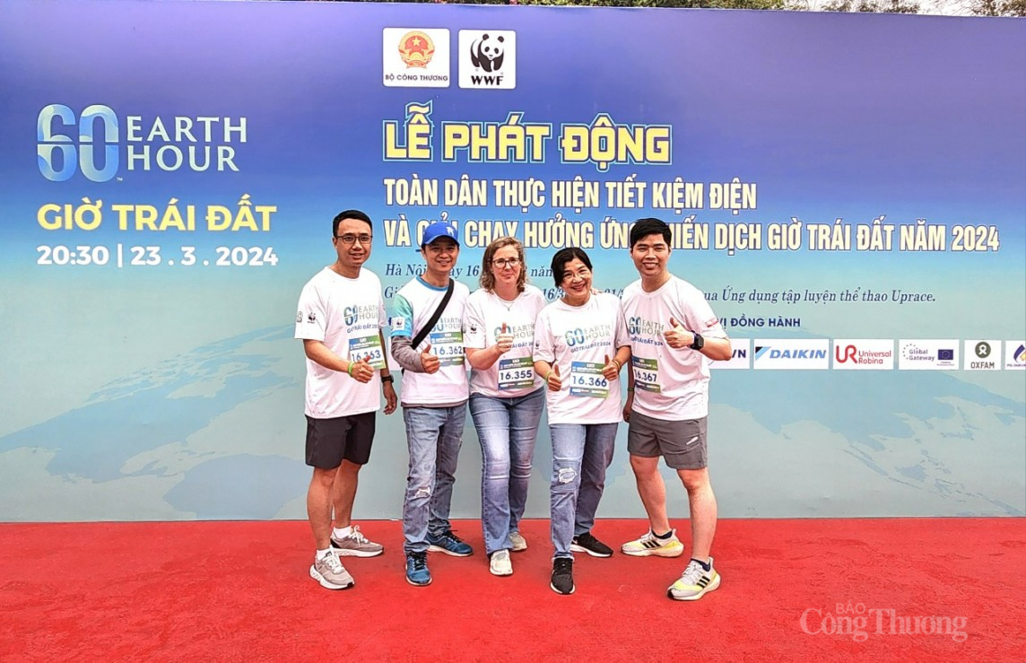 Chạy hưởng ứng Giờ Trái đất năm 2024 cùng chung tay “Tiết kiệm điện” Chạy hưởng ứng Giờ Trái đất năm 2024 cùng chung tay “Tiết kiệm điện”