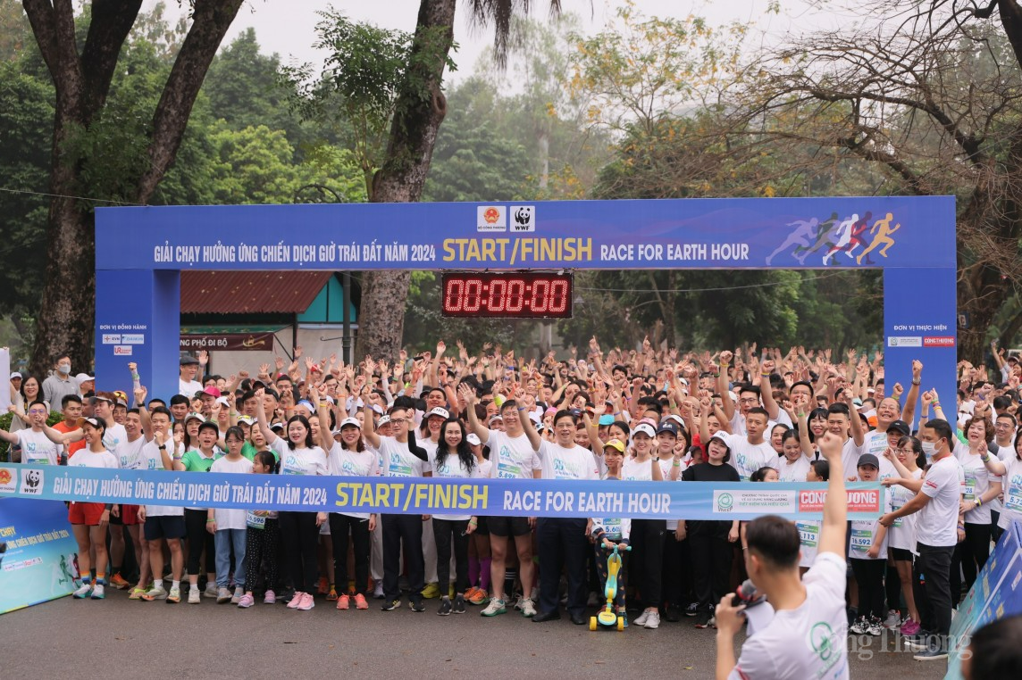 Chạy hưởng ứng Giờ Trái đất năm 2024 cùng chung tay “Tiết kiệm điện” Chạy hưởng ứng Giờ Trái đất năm 2024 cùng chung tay “Tiết kiệm điện”