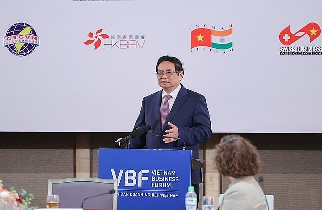 Thủ tướng: Việt Nam kiên quyết không chấp nhận mô hình "tăng trưởng trước, dọn dẹp sau" Thủ tướng: Việt Nam kiên quyết không chấp nhận mô hình "tăng trưởng trước, dọn dẹp sau"