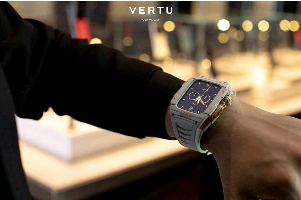 Vertu Watch cao cấp chính hãng lần đầu tiên có mặt tại Việt Nam Vertu Watch cao cấp chính hãng lần đầu tiên có mặt tại Việt Nam