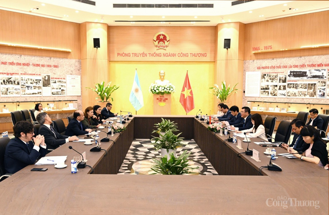 Bộ trưởng tiếp Bộ trưởng Argentina