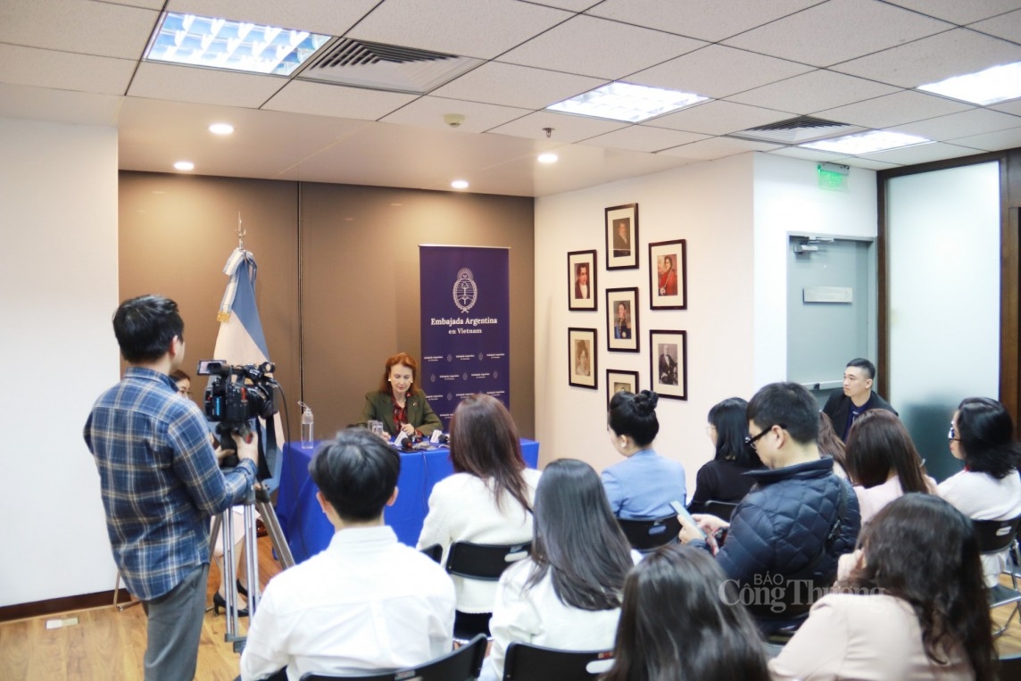 Bộ trưởng Bộ Ngoại giao Argentina: Việt Nam là một điển hình thành công nhờ hội nhập mạnh mẽ Bộ trưởng Bộ Ngoại giao Argentina: Việt Nam là một điển hình thành công nhờ hội nhập mạnh mẽ