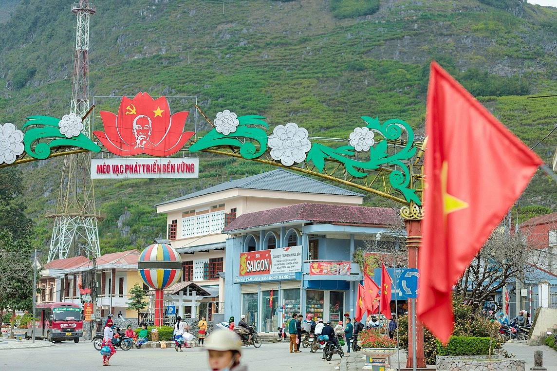 Sắc màu chợ phiên Mèo Vạc