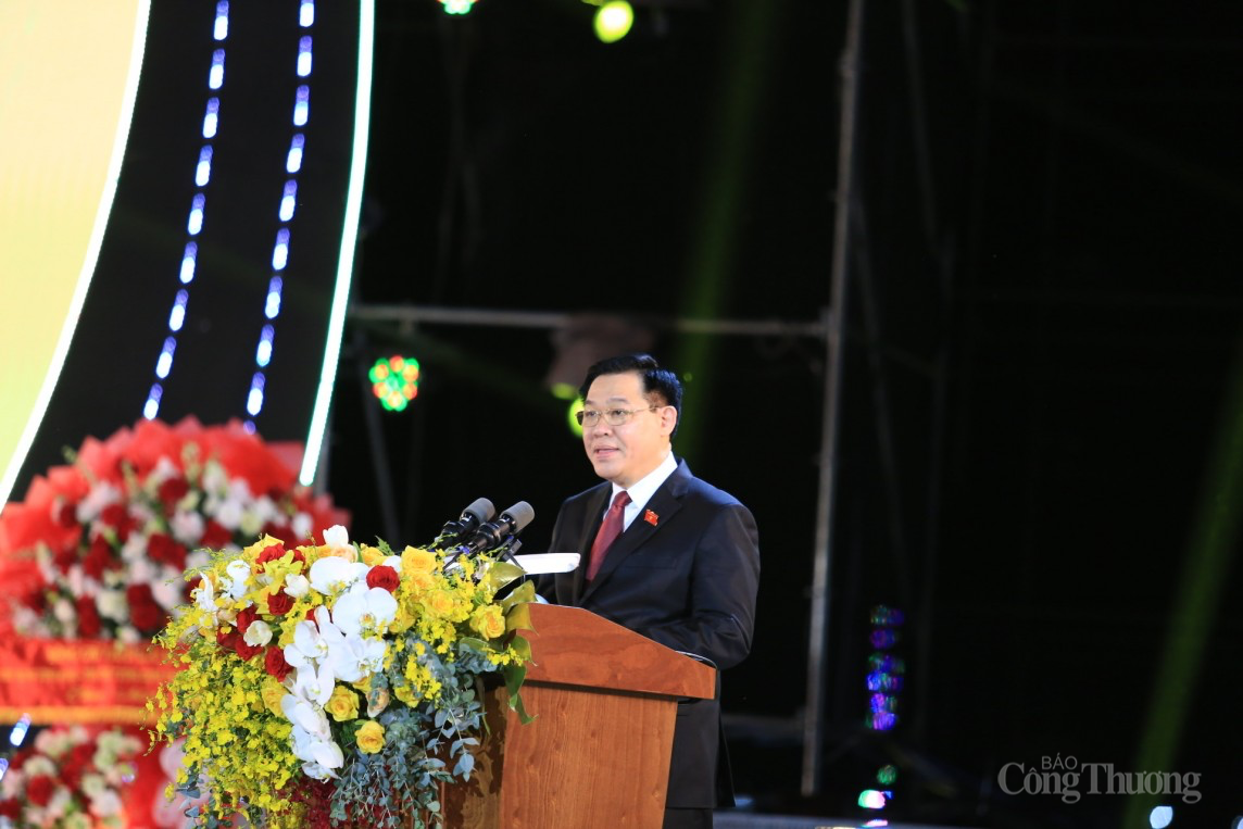 Đảng, Nhà nước luôn quan tâm, đồng hành và ủng hộ tỉnh Đắk Nông Đảng, Nhà nước luôn quan tâm, đồng hành và ủng hộ tỉnh Đắk Nông