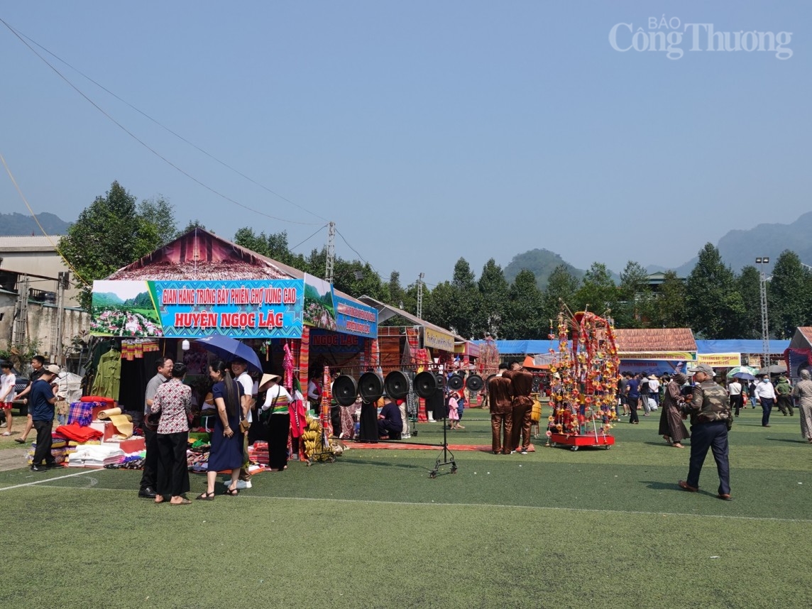 Thanh Hóa: Liên hoan văn nghệ dân gian - Phiên chợ vùng cao năm 2024 Thanh Hóa: Liên hoan văn nghệ dân gian - Phiên chợ vùng cao năm 2024