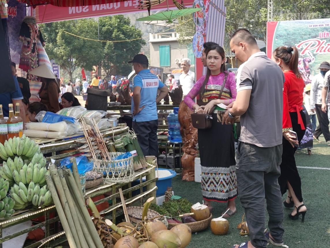 Thanh Hóa: Liên hoan văn nghệ dân gian - Phiên chợ vùng cao năm 2024 Thanh Hóa: Liên hoan văn nghệ dân gian - Phiên chợ vùng cao năm 2024