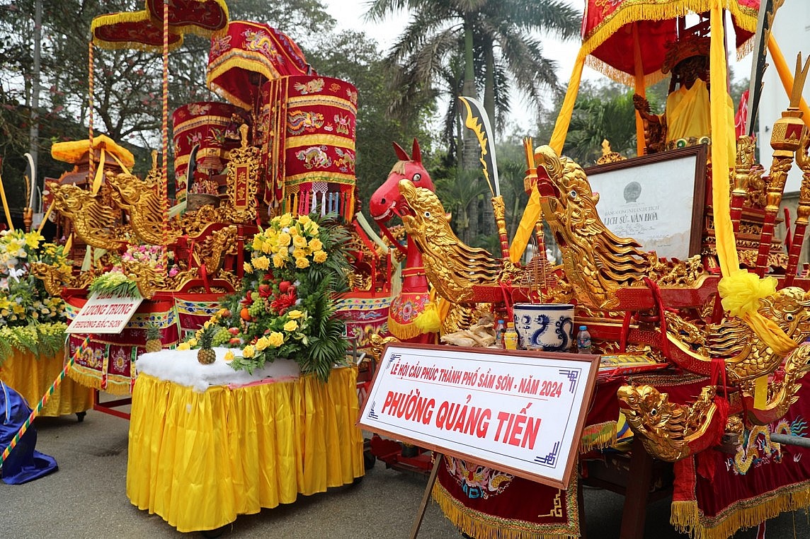 Thần Độc Cước, vị thần một chân xẻ đôi thân mình để đánh đuổi loài quỷ biển