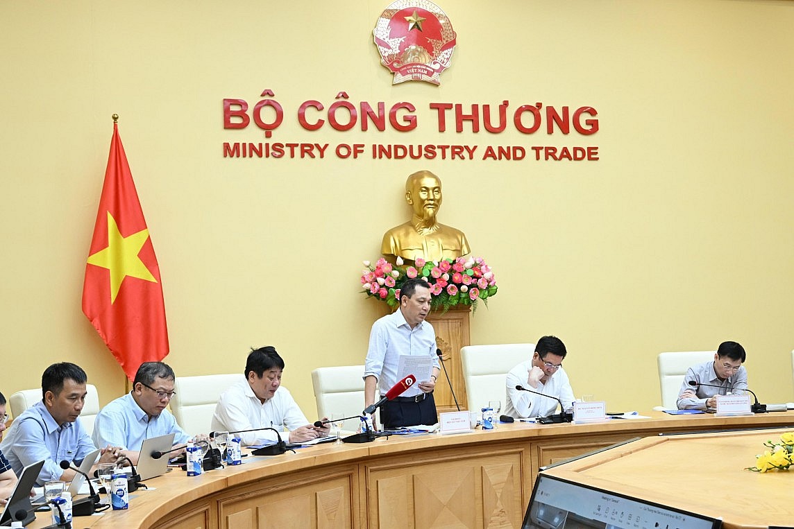 Bộ trưởng Bộ Công Thương: Nhiệm vụ trọng tâm để thúc tiến độ đường dây 500kV mạch 3 Bộ trưởng Bộ Công Thương: Nhiệm vụ trọng tâm để thúc tiến độ đường dây 500kV mạch 3