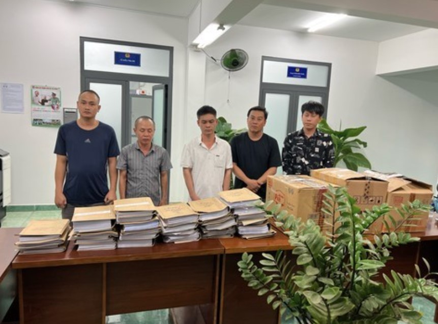 Nhức nhối tình trạng mua bán hóa đơn trái phép tràn lan trên mạng Nhức nhối tình trạng mua bán hóa đơn trái phép tràn lan trên mạng