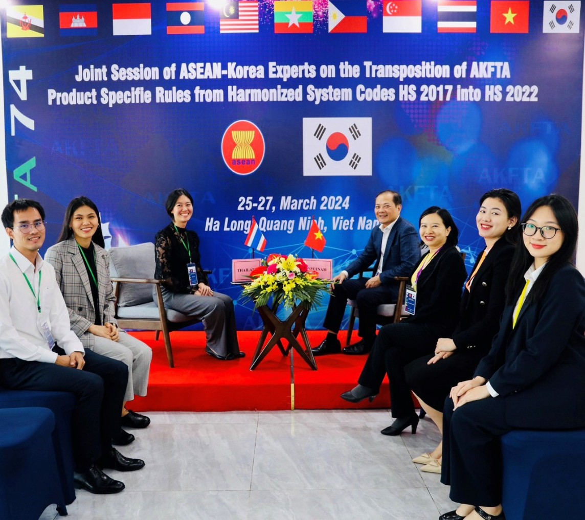 Hội nghị quy tắc xuất xứ trong AKFTA: Thống nhất tiêu chí xuất xứ đa số dòng thuế Hội nghị quy tắc xuất xứ trong AKFTA: Thống nhất tiêu chí xuất xứ đa số dòng thuế