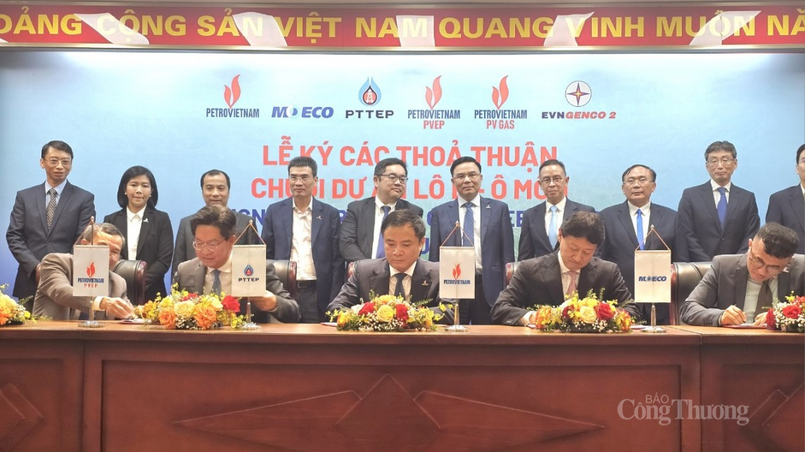 Petrovietnam thực hiện ký kết các thỏa thuận thương mại cho chuỗi dự án Lô B - Ô Môn Petrovietnam thực hiện ký kết các thỏa thuận thương mại cho chuỗi dự án Lô B - Ô Môn