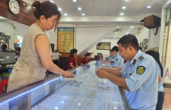 An Giang: Tạm giữ nhiều kim loại vàng không rõ nguồn gốc tại Chi nhánh doanh nghiệp tư nhân Kim Mai