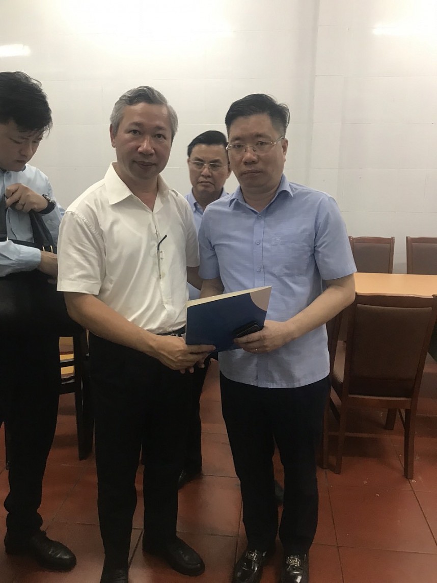 Bộ Công Thương thăm hỏi nạn nhân vụ tai nạn hầm lò tại Quảng Ninh Bộ Công Thương thăm hỏi nạn nhân vụ tai nạn hầm lò tại Quảng Ninh