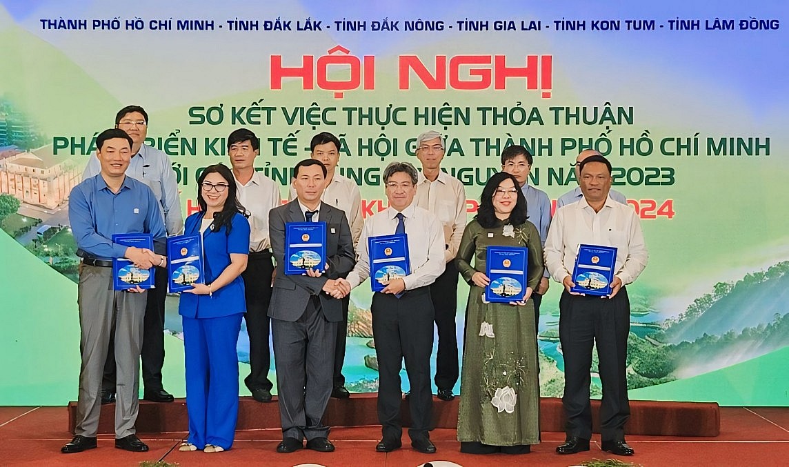 TP. Hồ Chí Minh ưu tiên hợp tác các lĩnh vực lợi thế với các tỉnh vùng Tây Nguyên