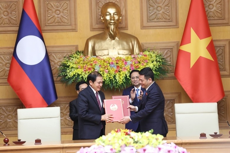 Quan hệ Việt Nam - Lào: Điểm nhấn hợp tác trong lĩnh vực năng lượng Quan hệ Việt Nam - Lào: Điểm nhấn hợp tác trong lĩnh vực năng lượng