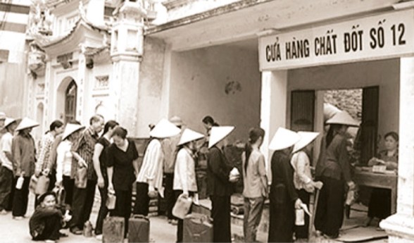 Chuyện về hai tấm ảnh và cuốn sách của Tổng Bí thư Chuyện về hai tấm ảnh và cuốn sách của Tổng Bí thư