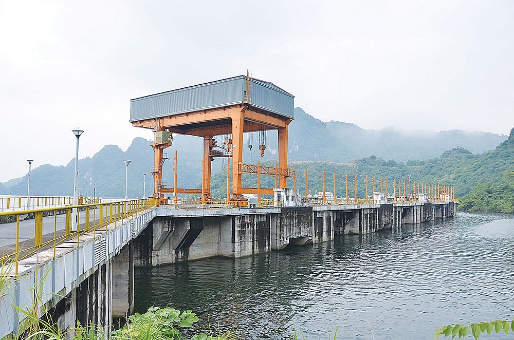 Những lý do cần sửa đổi Luật điện lực- Kỳ 9: Bổ sung hoàn thiện quy định về an toàn điện Những lý do cần sửa đổi Luật điện lực- Kỳ 9: Bổ sung hoàn thiện quy định về an toàn điện