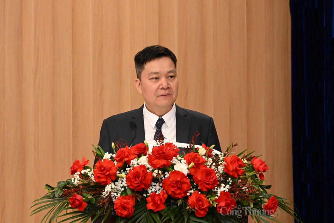 Nhu cầu phụ tải tăng cao, Bộ Công Thương kêu gọi tiết kiệm điện Nhu cầu phụ tải tăng cao, Bộ Công Thương kêu gọi tiết kiệm điện