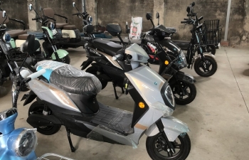 Bắc Giang: Tạm giữ 64 chiếc xe điện nghi nhập lậu