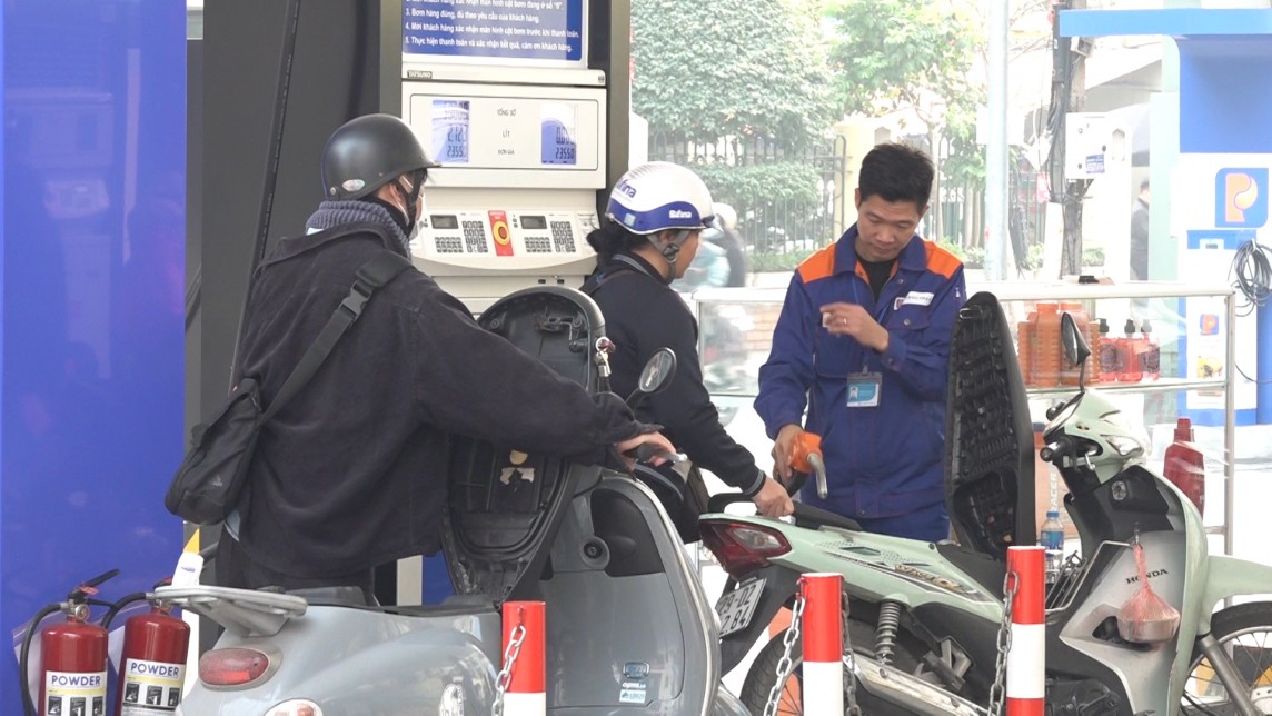 Giá xăng dầu hôm nay 28/11/2024 Giá xăng dầu hôm nay 28/11/2024