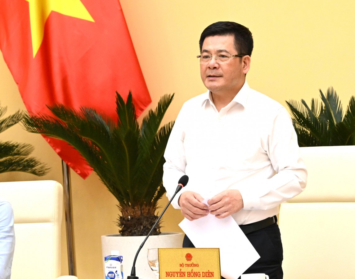 Bộ trưởng Bộ Công Thương Nguyễn Hồng Diên Bộ trưởng Bộ Công Thương Nguyễn Hồng Diên