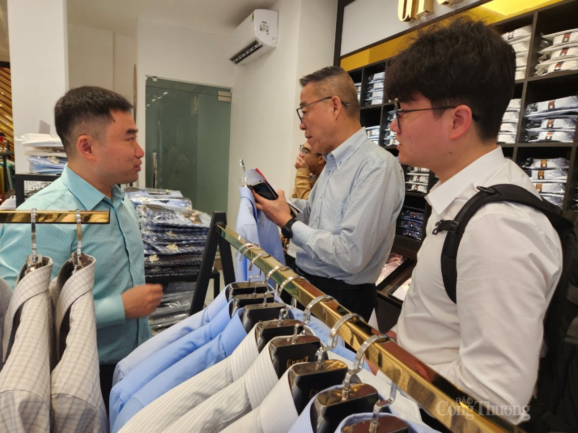 Dệt may Việt Nam và câu chuyện xâm nhập thị trường ngoại bằng thương hiệu Việt Dệt may Việt Nam và câu chuyện xâm nhập thị trường ngoại bằng thương hiệu Việt