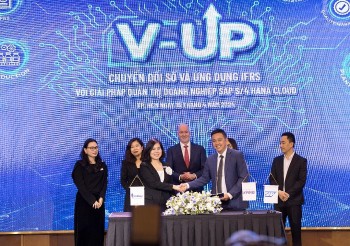 VitaDairy và Kpmg Việt Nam ký kết hợp tác khởi động dự án chuyển đối số V - UP