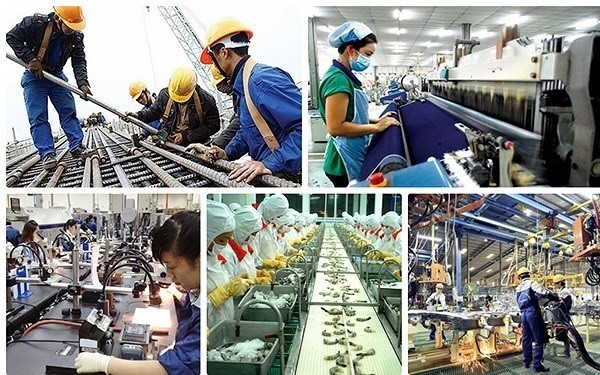 Thời gian qua, ngành Công Thương đã nỗ lực trong việc xử lý các vấn đề về ô nhiễm môi trường, các “điểm nóng” về môi trường và từng bước kiểm soát các nguồn thải Thời gian qua, ngành Công Thương đã nỗ lực trong việc xử lý các vấn đề về ô nhiễm môi trường, các “điểm nóng” về môi trường và từng bước kiểm soát các nguồn thải