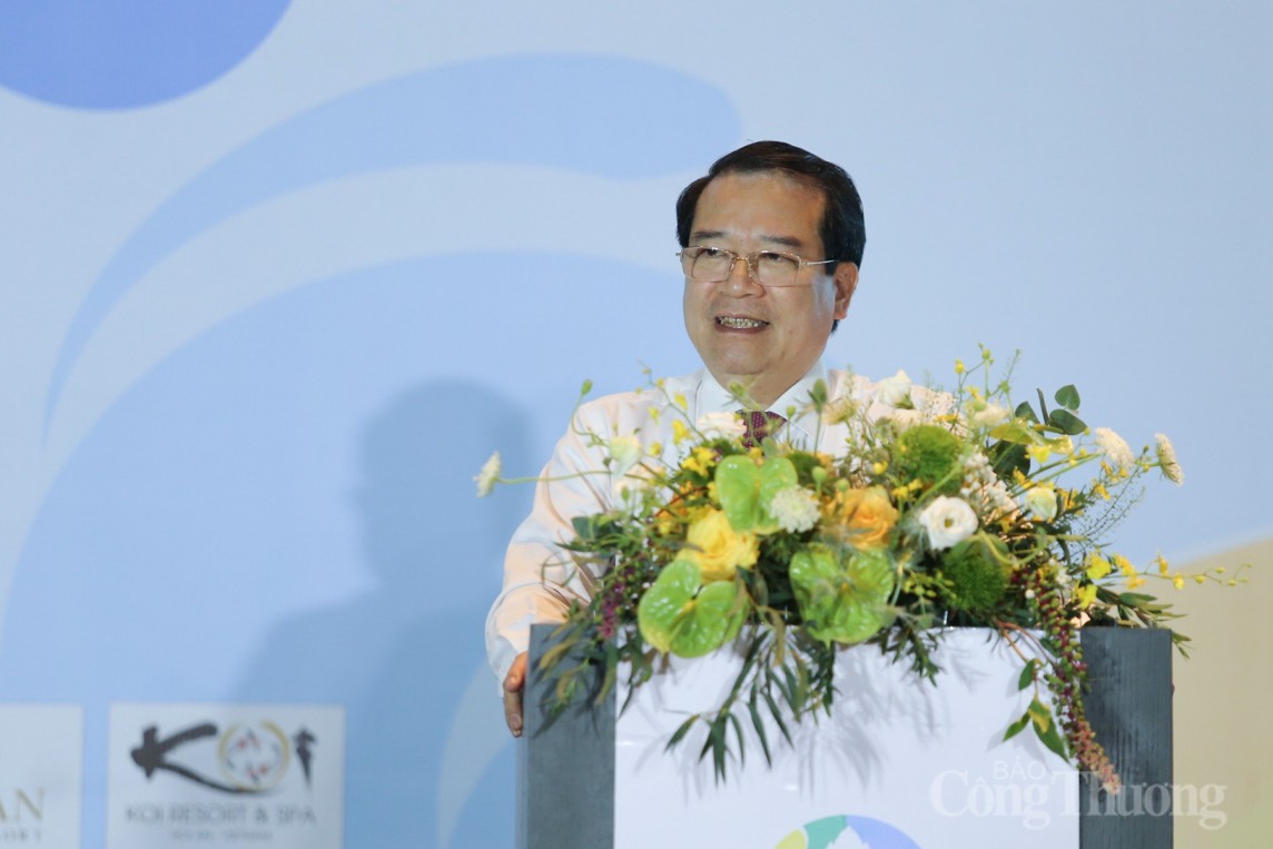 Hơn 100 doanh nghiệp tham gia kích cầu du lịch tỉnh Quảng Nam Hơn 100 doanh nghiệp tham gia kích cầu du lịch tỉnh Quảng Nam