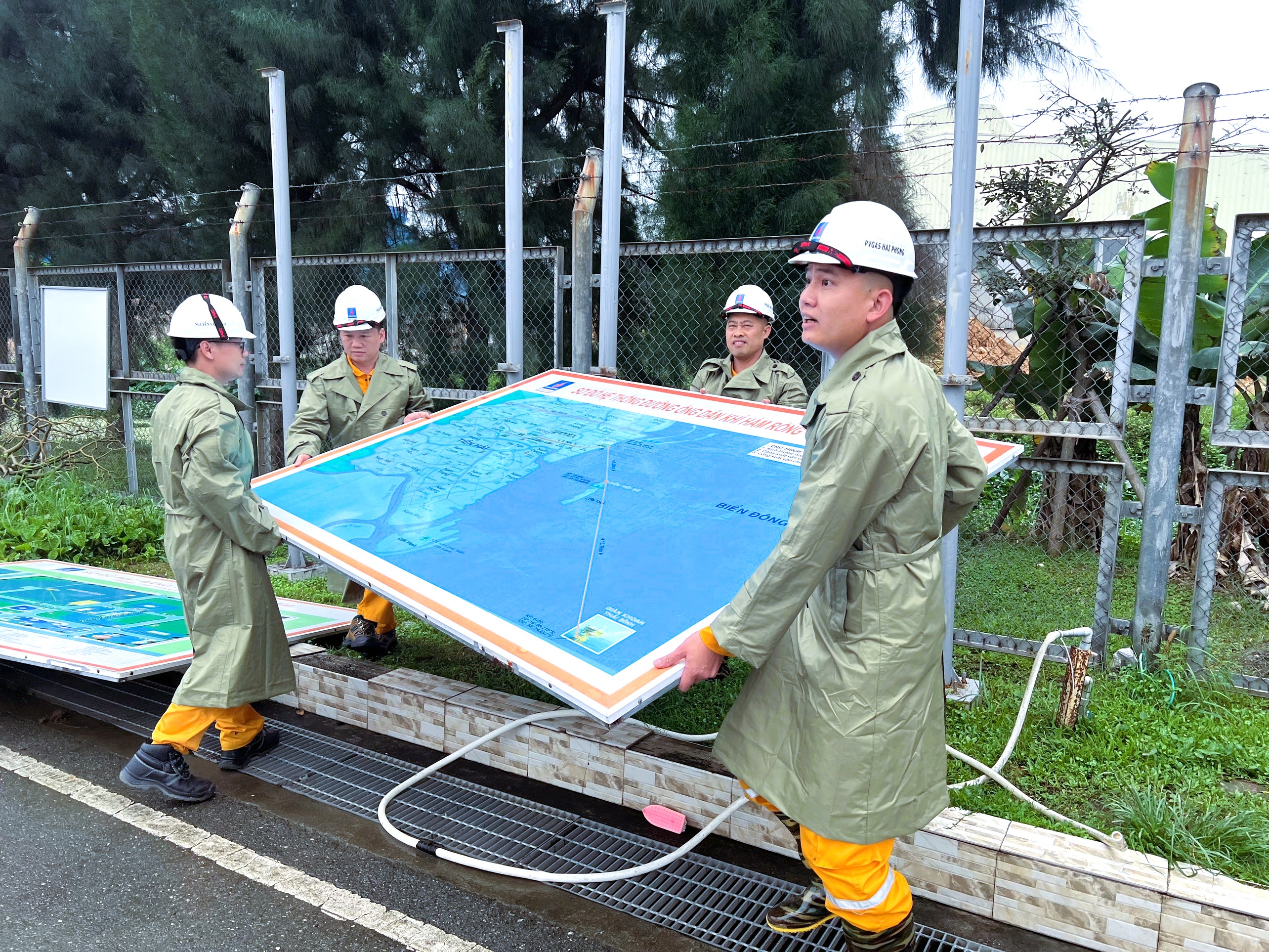 Chi nhánh Khí Hải Phòng tăng cường công tác phòng chống thiên tai và phòng cháy chữa cháy Chi nhánh Khí Hải Phòng tăng cường công tác phòng chống thiên tai và phòng cháy chữa cháy