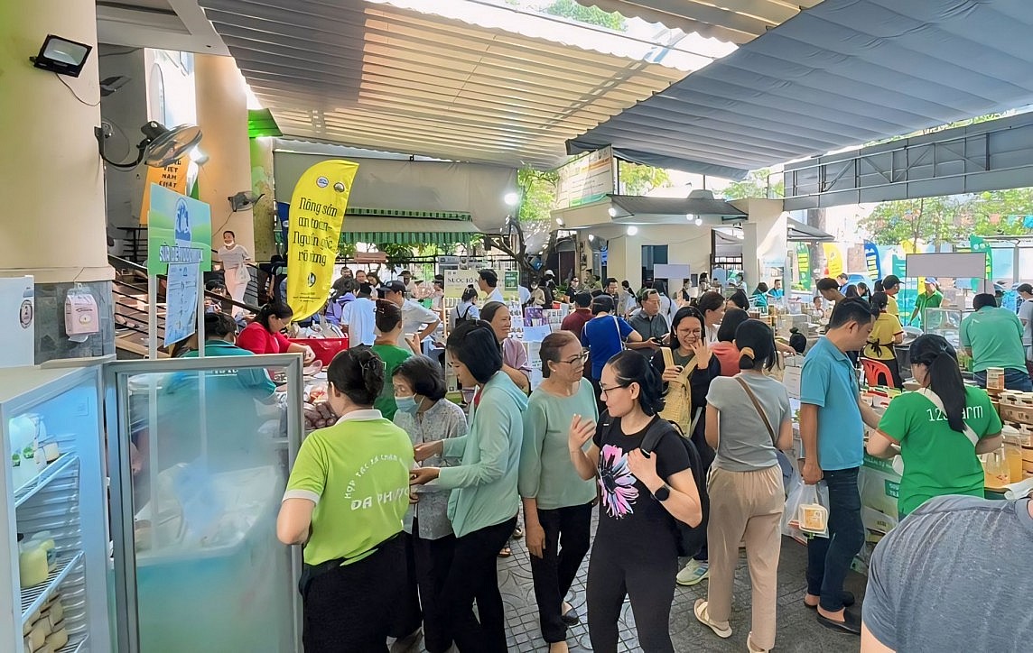 TP. Hồ Chí Minh: Hàng nghìn sản phẩm nông đặc sản hội tụ tại Phiên chợ xanh tử tế