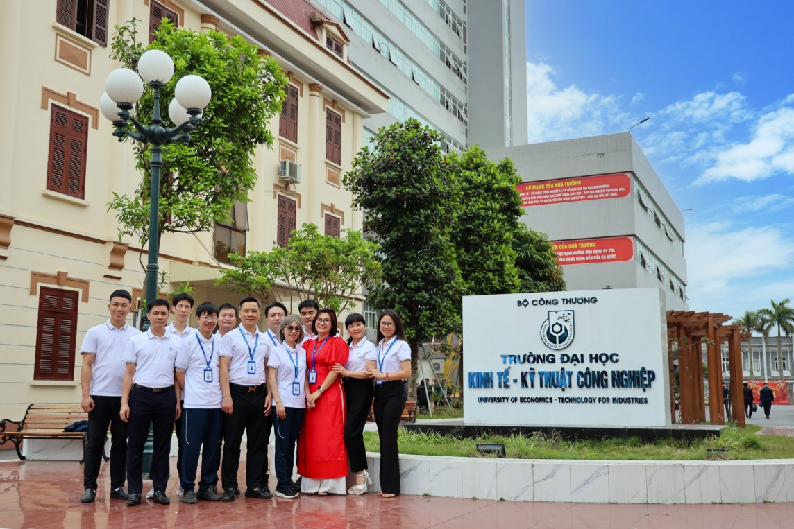 Các cơ sở giáo dục của Bộ Công Thương đẩy mạnh đào tạo nguồn nhân lực đáp ứng nền kinh tế số Các cơ sở giáo dục của Bộ Công Thương đẩy mạnh đào tạo nguồn nhân lực đáp ứng nền kinh tế số