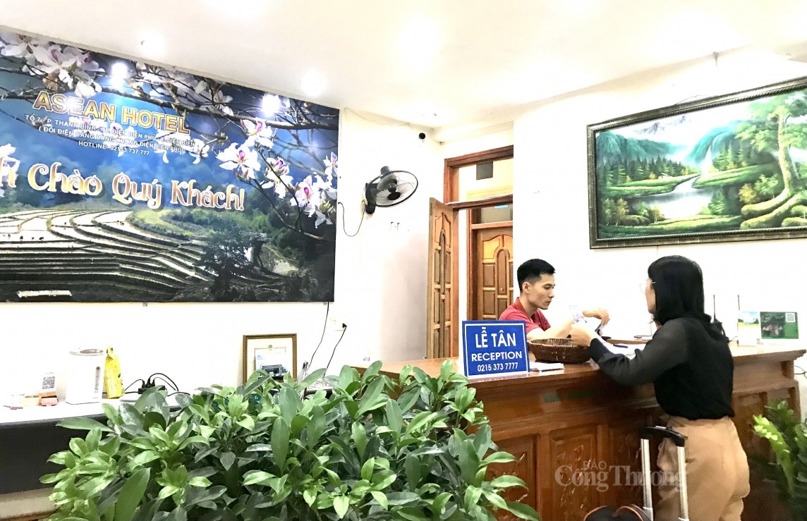 Điện Biên: Nỗ lực đáp ứng nhu cầu thăm chiến trường xưa của du khách Điện Biên: Nỗ lực đáp ứng nhu cầu thăm chiến trường xưa của du khách