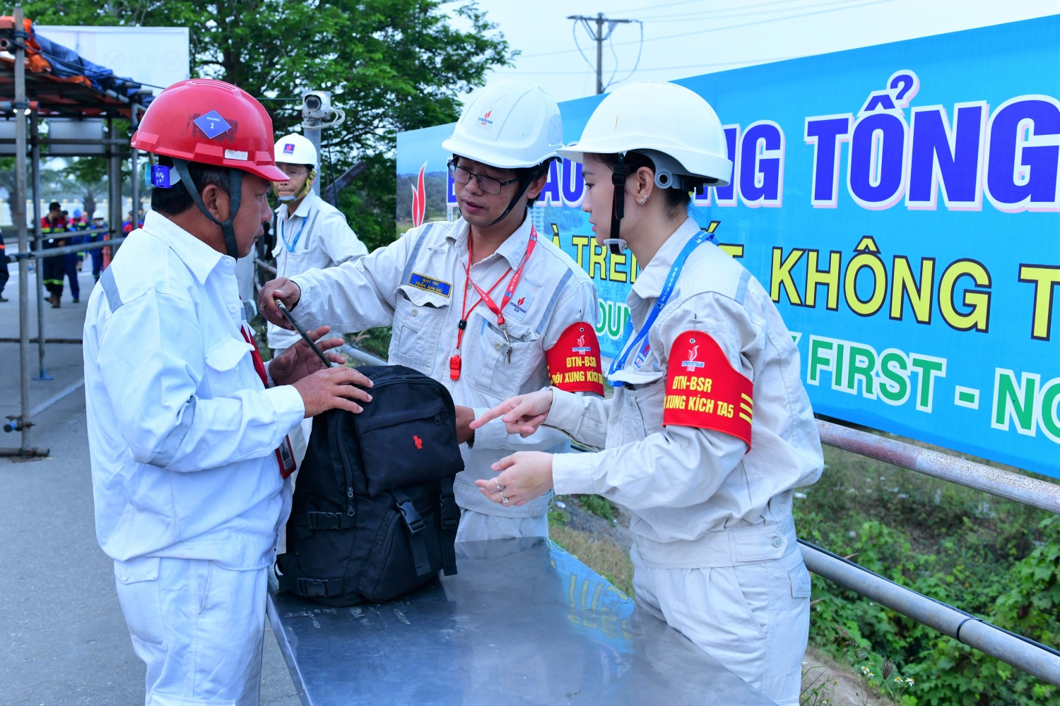 Các tổ chức đoàn thể BSR phát huy tinh thần chủ động, gắn kết và hiệu quả trong quá trình BDTT lần 5 NMLD Dung Quất