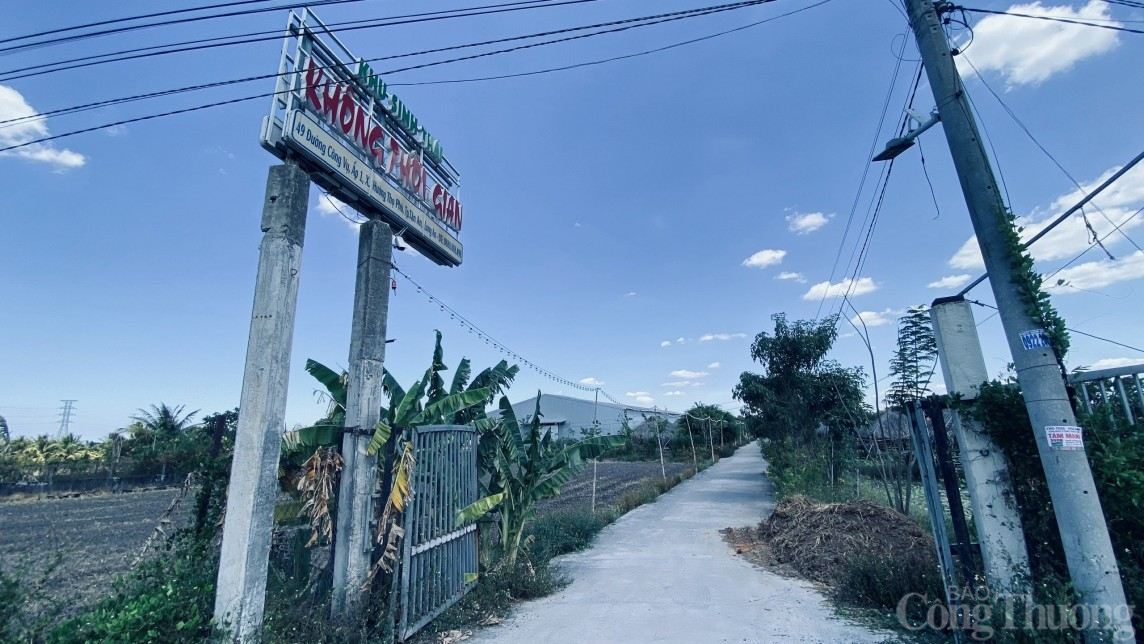 Cận cảnh Khu sinh thái Không Thời Gian ở Long An xây dựng trái phép trên đất nông nghiệp Cận cảnh Khu sinh thái Không Thời Gian ở Long An xây dựng trái phép trên đất nông nghiệp