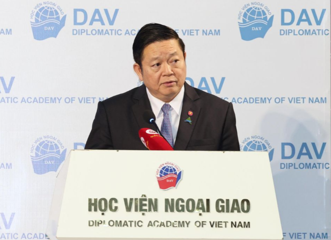 Đối thoại giữa Tổng Thư ký ASEAN Kao Kim Hourn với thanh niên các nước ASEAN Đối thoại giữa Tổng Thư ký ASEAN Kao Kim Hourn với thanh niên các nước ASEAN