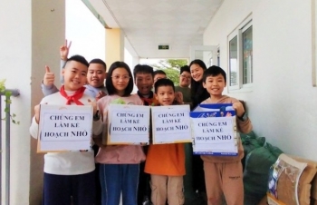 Phong trào ''Kế hoạch nhỏ'' bị biến tướng: Lỗi ở người lớn?