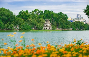 Dự báo thời tiết Hà Nội ngày mai 24/4/2024: Hà Nội chiều tối có mưa dông rải rác